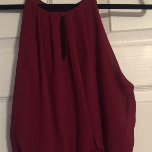 Gorgeous red dress - Picture 5 of 5